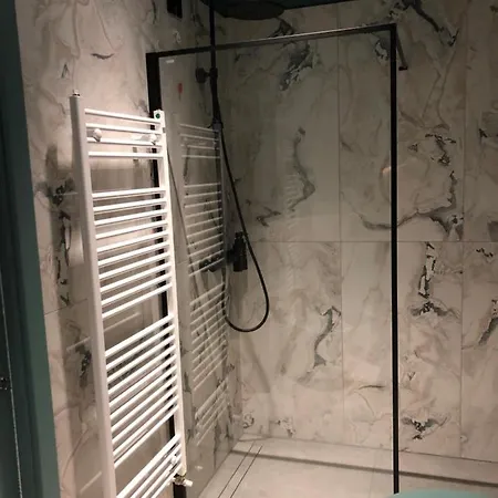 Materiaprima Camere-rooms بيت ضيافة
